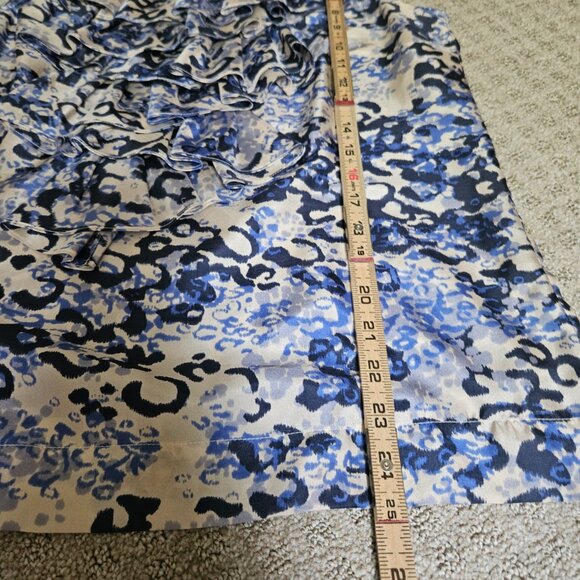 CAbi 100% Silk Top Women's SZ Medium Ruffles Tan/Blue Animal Print Office Party - Picture 8 of 8